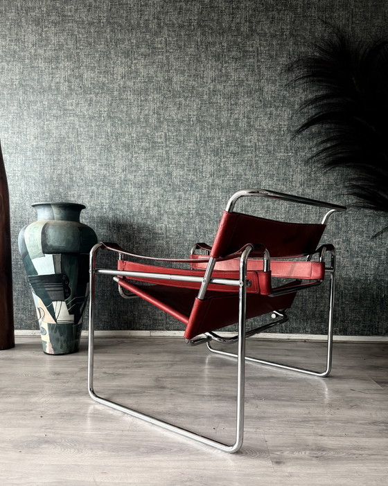 Image 1 of Fauteuil Wassily vintage de Marcel Breuer pour Fasem, cuir rouge bordeaux