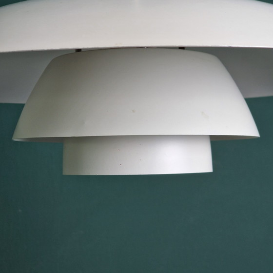 Image 1 of Vintage Louis Poulsen PH 3/4 Pendant Lamp - White - Ø 40 cm - Design Poul Henningsen - Denmark