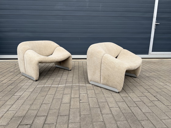 Image 1 of 2x Artifort Groovy F598 di Pierre Paulin. In condizioni 10/10! Tessuto Pierre Frey: Chenille Igor (Sabbia)