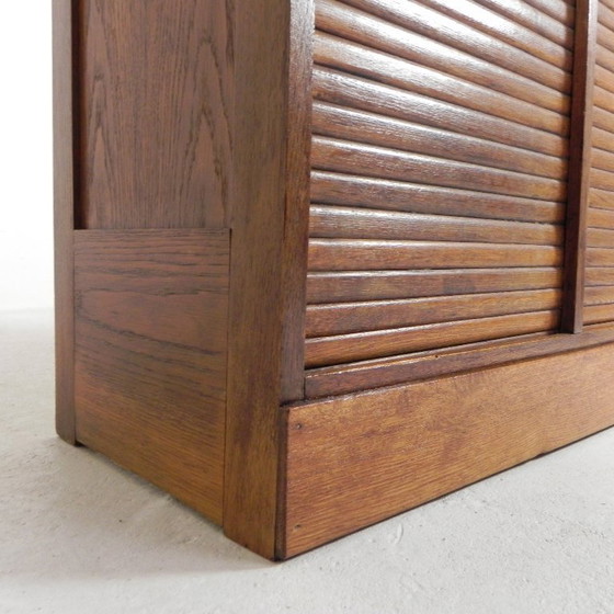 Image 1 of Eichenschrank mit Rollläden und 2 Rollläden, 148 cm hoch, 1950er Jahre