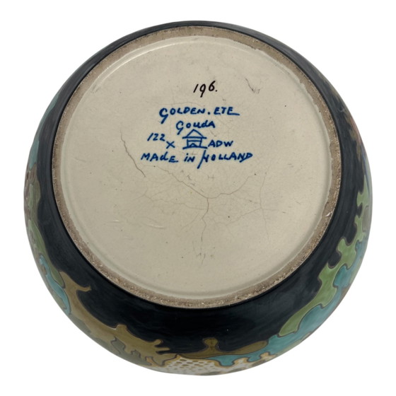 Image 1 of Gouda Art Nouveau vase Golden ETE