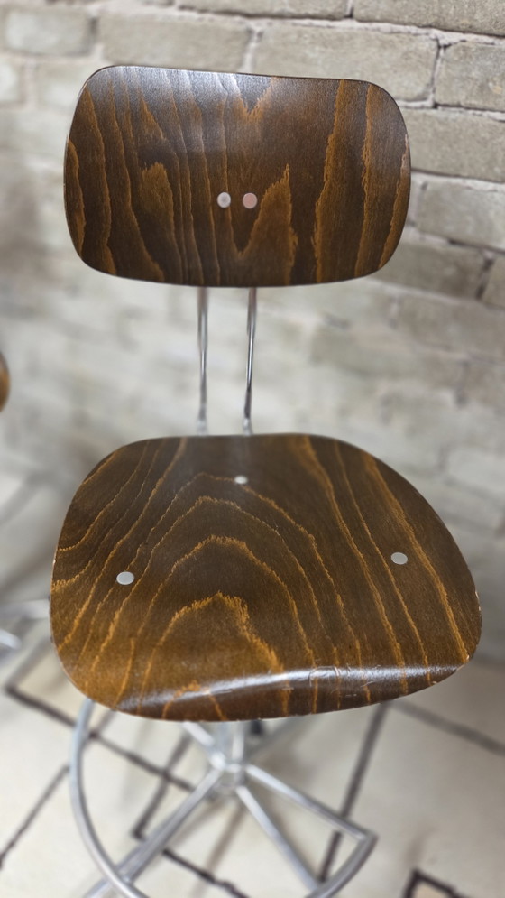 Image 1 of Een paar SE 68 orkeststoelen van Egon Eiermann voor Wilde + Spieth, Duitsland, jaren 70.