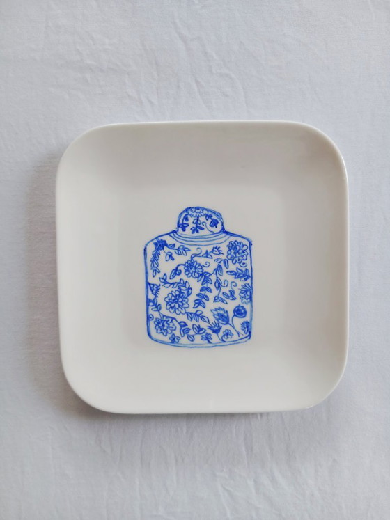 Set of 3 decorative plates, white with blue illustrations, blue tableware Amsterdam, Decorative Objects (photo 5 of 6)