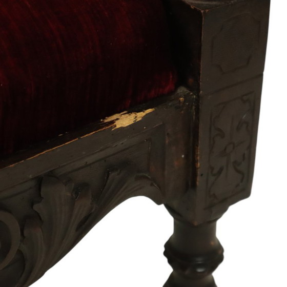 Image 1 of Fauteuil d'angle ancien en chêne italien de style Renaissance