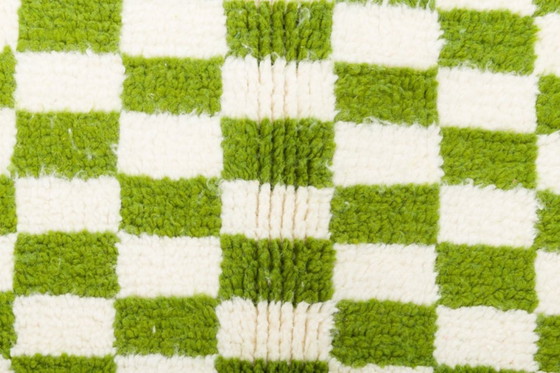 Image 1 of Grüner marokkanischer Teppich mit Karomuster