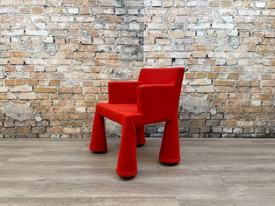 Image 1 of Moooi VIP Chair red