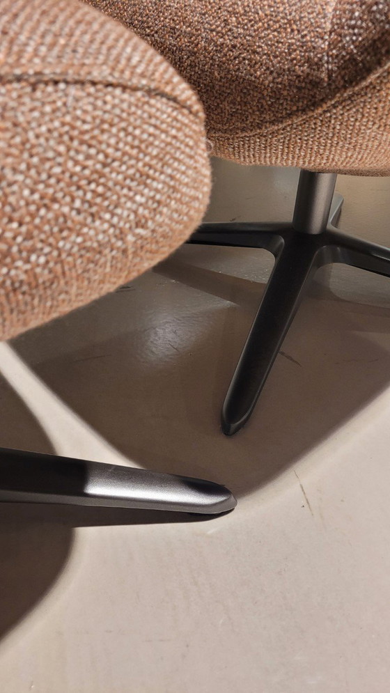 Image 1 of Pode Spot Two fauteuil met poef