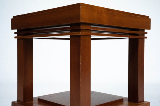 Image 1 of Mesa auxiliar Robie de Frank Lloyd Wright para Cassina, edición limitada. Italia, 1989.