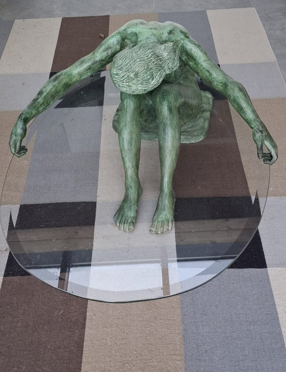 Image 1 of Coffee table statue of a naked woman, bronze, beautiful patina