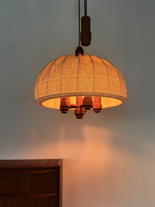 Vintage XL Pendelleuchte aus Teakholz und Wolle, Domus '70