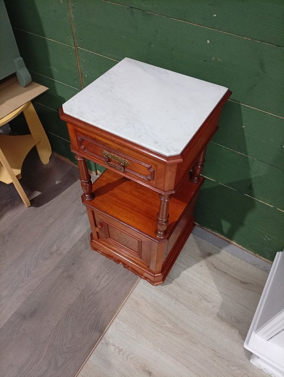 Image 1 of Mobile con piano in marmo