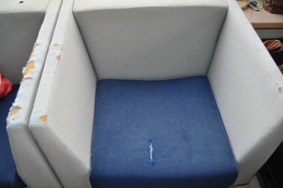 Image 1 of Set di 5 divani monoposto di design Knoll modello Eastside designer Ettore Sottsass (4 con poggiatesta e 1 senza)