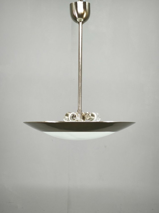 Bauhaus-Pendelleuchte aus Chrom und Glas aus den 1930er Jahren aus der Tschechoslowakei – Pendelleuchten (photo 11 of 11)