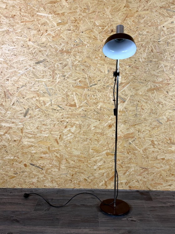 Image 1 of Lampadaire des années 1960/70, design futuriste, métal