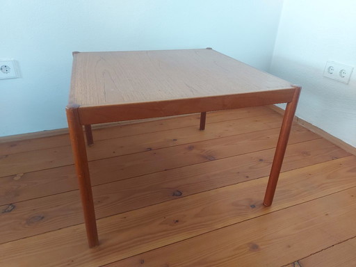 Vintage Sweden Scandinavian Design Teck Table carrée en bois