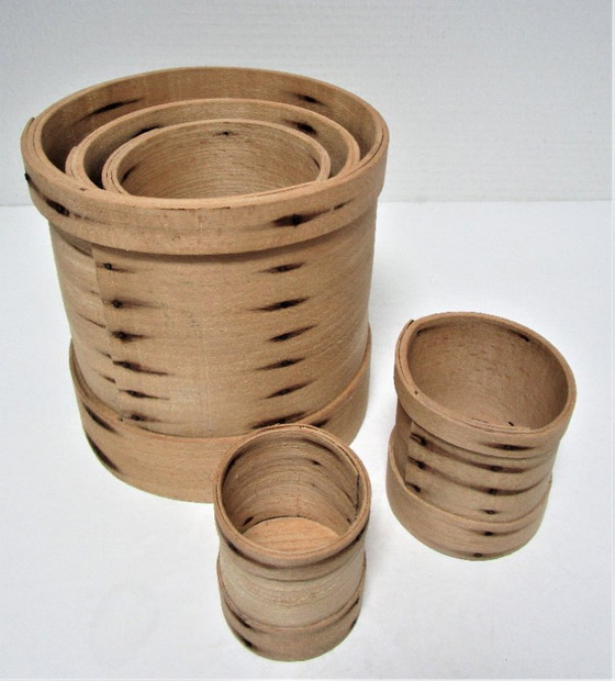 Image 1 of cinq boîtes gigognes bois patiné vintage