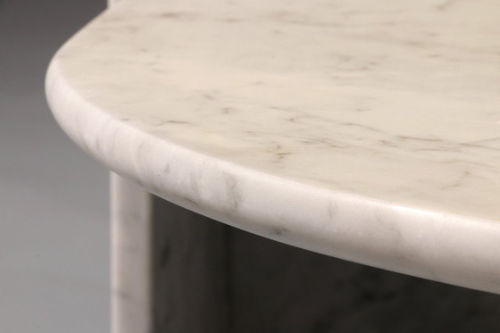 Image 1 of Tavolino da caffè in marmo a forma di lacrima, anni '80