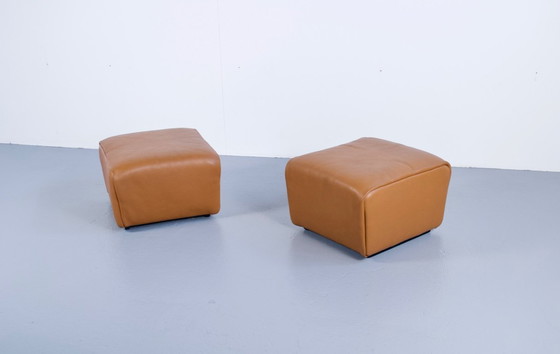 Image 1 of PAR DE REPOSAPIÉS/PUFS DE CUERO MARRÓN DS-47 DE SEDE PUBLISHER, DÉCADA DE 1970