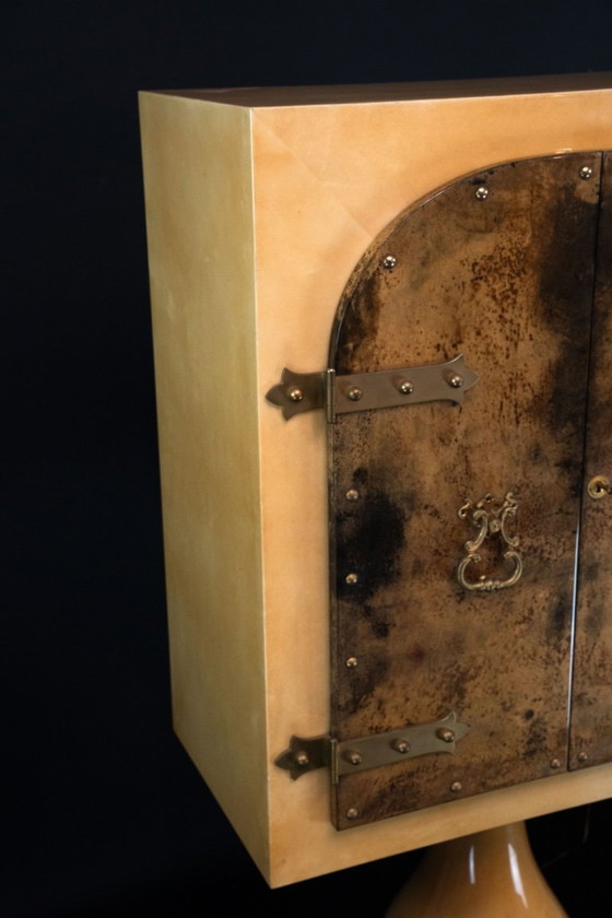 Image 1 of Aldo Tura Mid-Century Modern Goatskin Parchment Bar Cabinet, Italy, 1960s