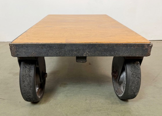 Carrello Tavolino da Caffè Industriale Nero, Anni '60 – Tavolini da caffè, Ferro (photo 15 of 16)
