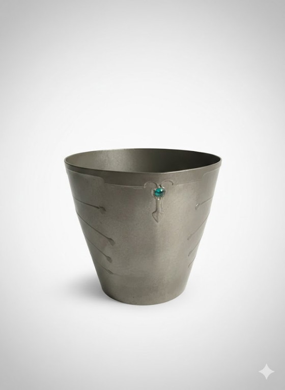 Image 1 of Genuine pewter, signed and numbered. Osiris. Jugendstil. Art Nouveau