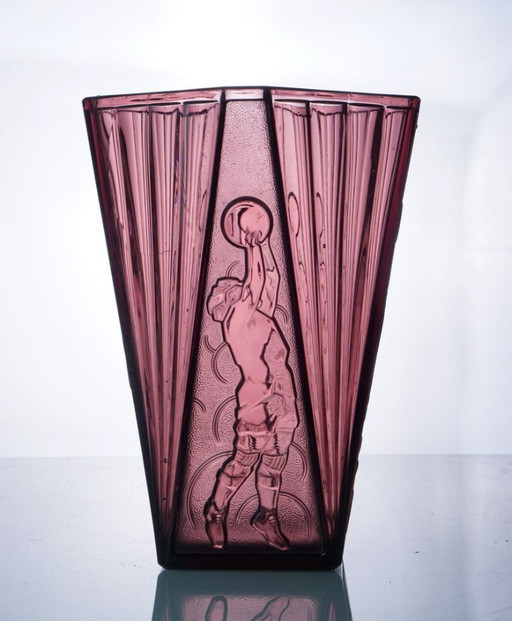 Val Saint Lambert Basketteur vase 1936