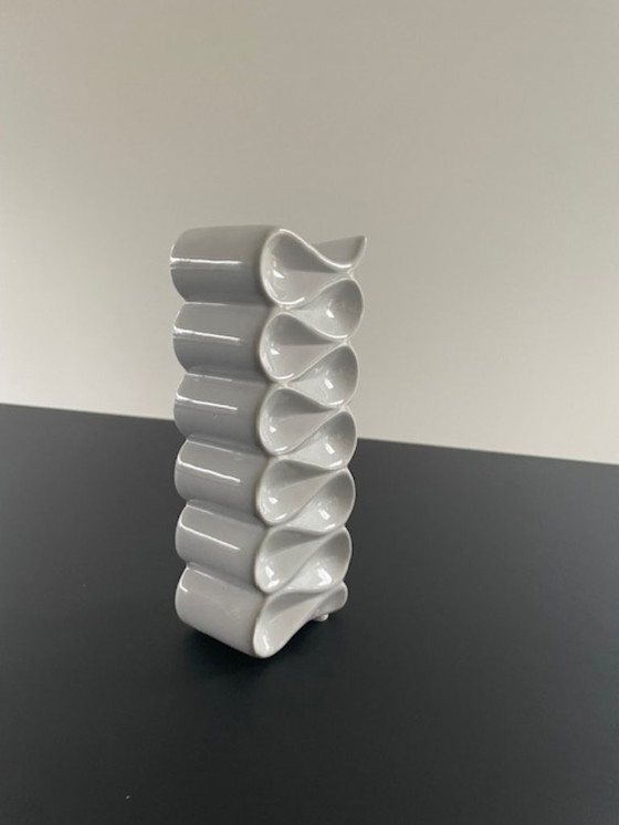 Image 1 of Design vase “Wave” in white ceramic