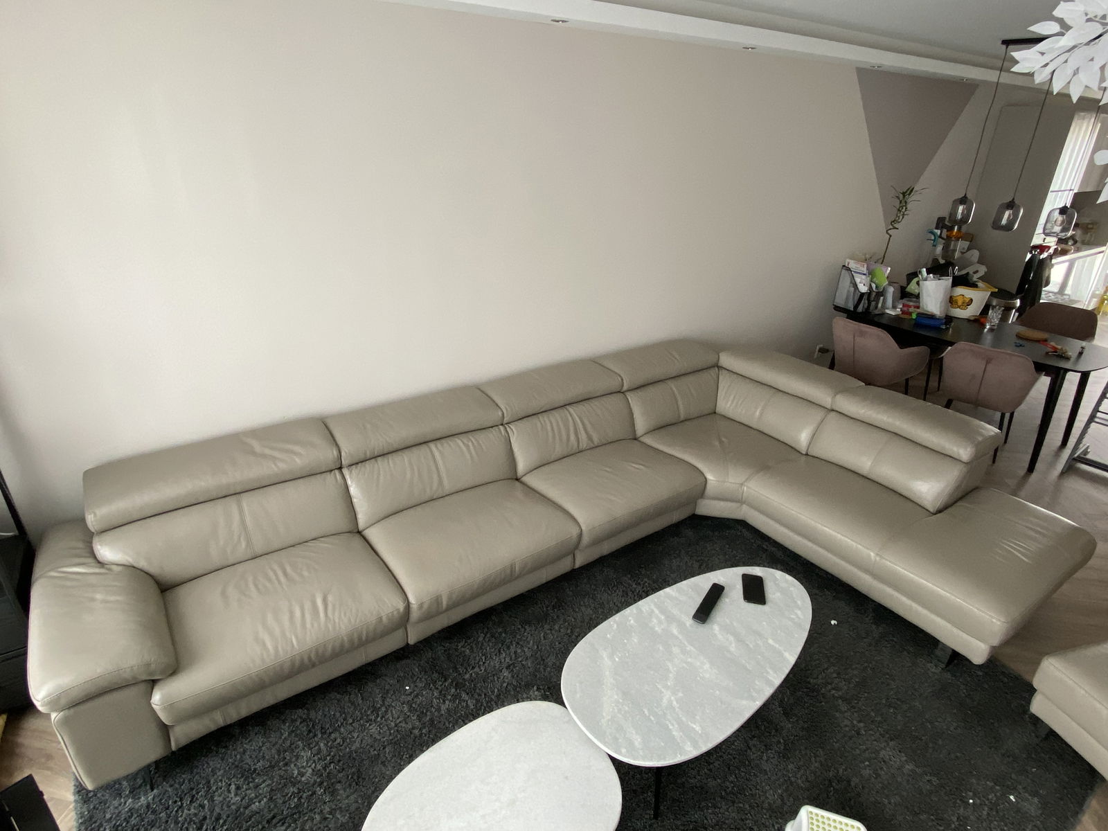 Dfs leather deals corner sofa clearance