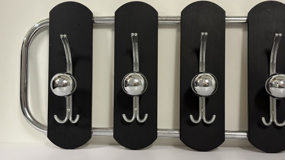 Image 1 of Appendiabiti da parete vintage anni Settanta in legno cromato e sfere argentate