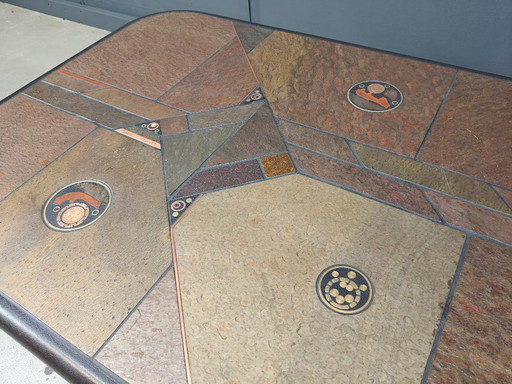 Table basse brutaliste en pierre d'ardoise, années 1980