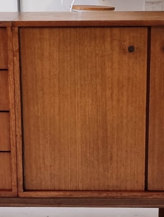 Mid Century Sideboard – Buffetschränke, Wood (photo 9 of 28)