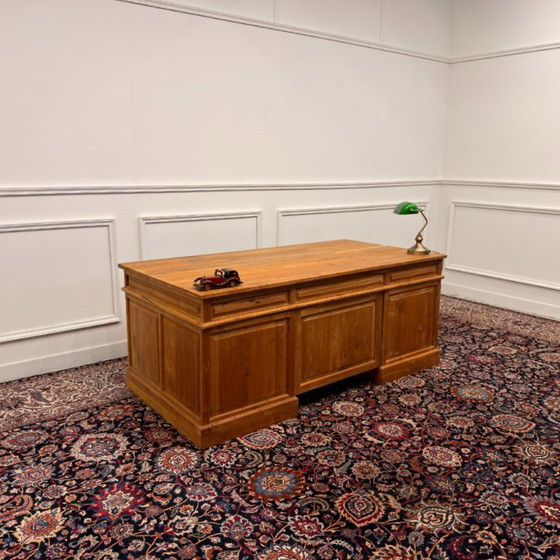 Grand Bureau Anglais Classique avec Panneau Arrière – Bureaux, Métal, Bois (photo 2 of 20)