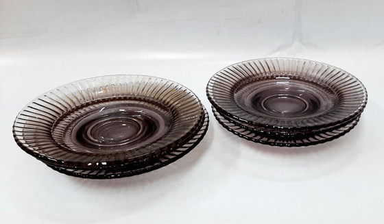 Image 1 of 6 x vintage paarse glazen dessertborden