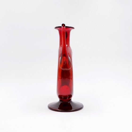 Image 1 of Caraffa vintage in vetro soffiato rosso "Anneau"