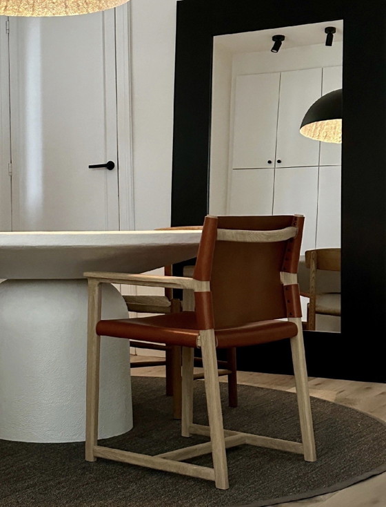 Stoel 03 van Vincent Van Duysen voor Zara Home – Fauteuils, Leather, Wood (photo 4 of 8)