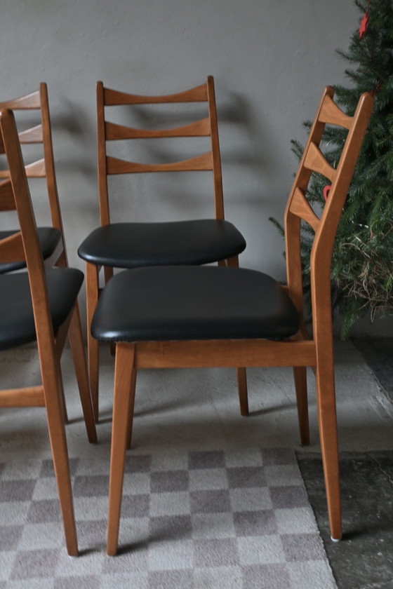 Image 1 of Vintage set of 6 dining room chairs Baehre Mignon