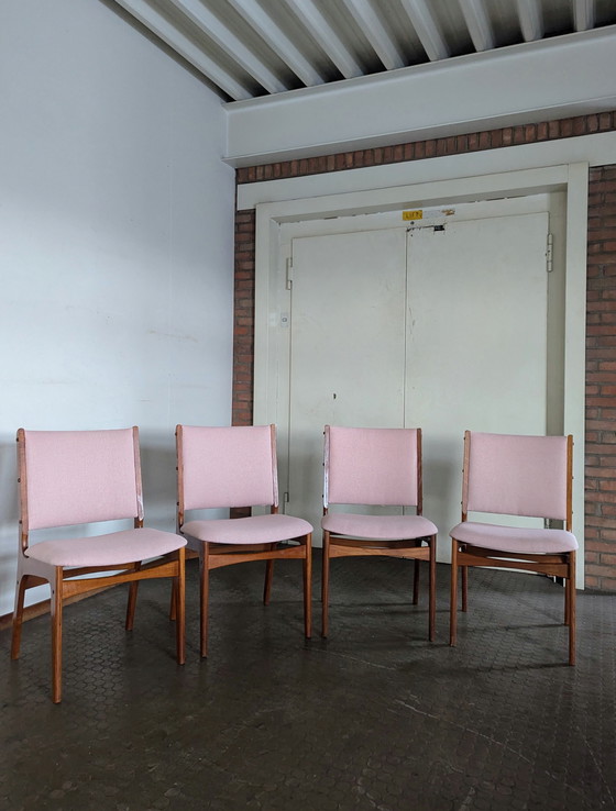 Image 1 of 4 chaises vintage danoises Erik Buch