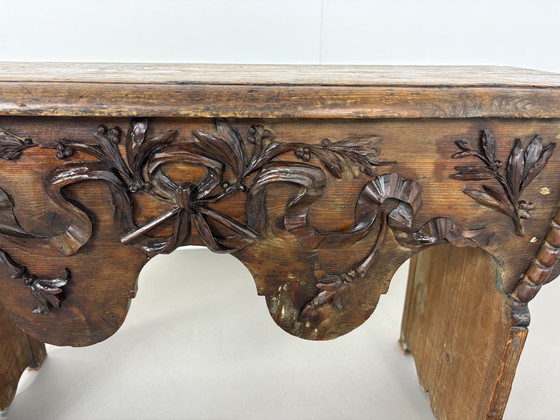 Image 1 of 19e Eeuws Antiek Bestee- en Beddenbankje –  Eiken Gedecoreerd met Motief 