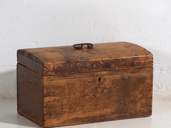 Antique storage chest (c.1920) #2 – Storage cabinet, Rustic (photo 2 of 40)