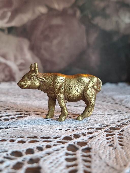 Vintage Brass Cow