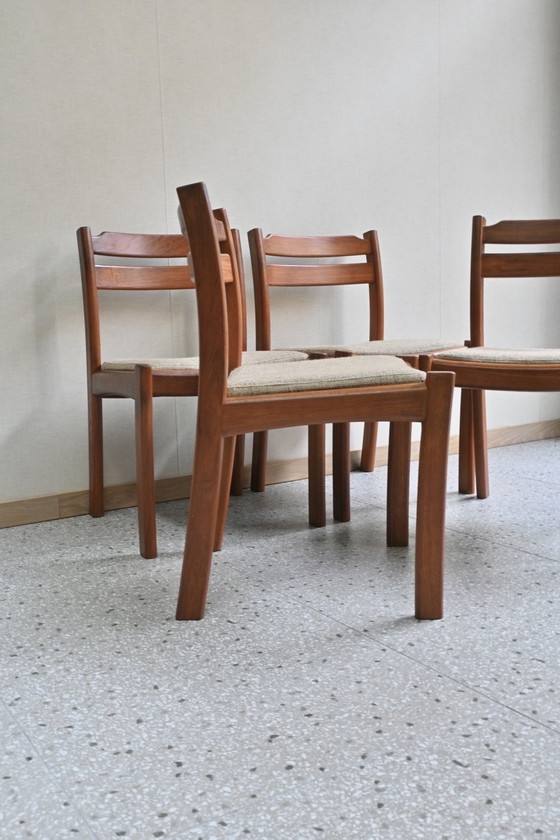 Image 1 of 4 sedie da pranzo design danese Dyrlund in teak massello