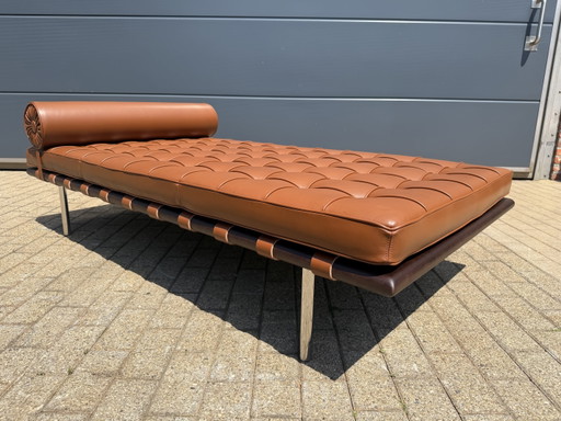 Knoll Barcelona Daybed Cognac Venezia Leder in Nieuwstaat!!