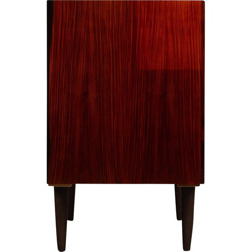 Aparador vintage LCW en fresno teñido de rojo de Charles y Ray Eames para Herman Miller, 2000
