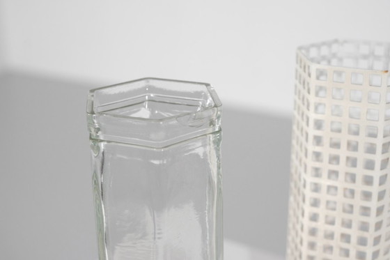 Image 1 of Vaas "Wolkenkrabber" van Josef Hoffmann voor Bieffeplast, Italië, jaren 80.