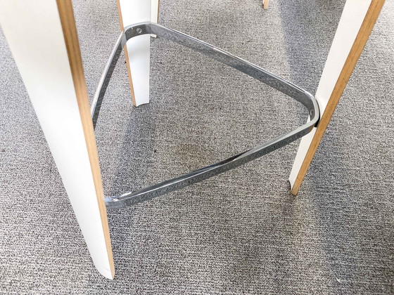 Image 1 of Mesa de conferencias Brunner Hoc con cuatro sillas