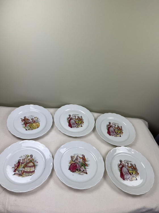 Image 1 of 12 piatti di porcellana