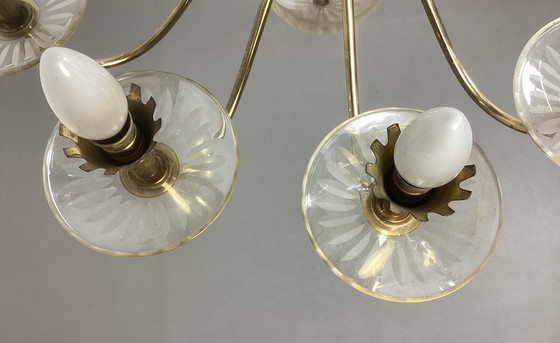 Image 1 of Grande lampadario vintage Chandolier degli anni Cinquanta in vetro e rame 