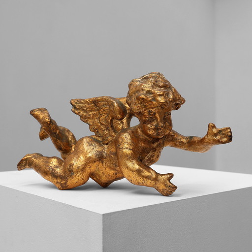 Putti français du XIXe siècle en bois sculpté et plâtre doré