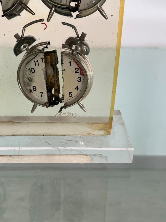 Image 1 of Fenandez ARMAN - Sculpture, Untitled (Alarm Clocks) - 43 cm - Resin - 2000