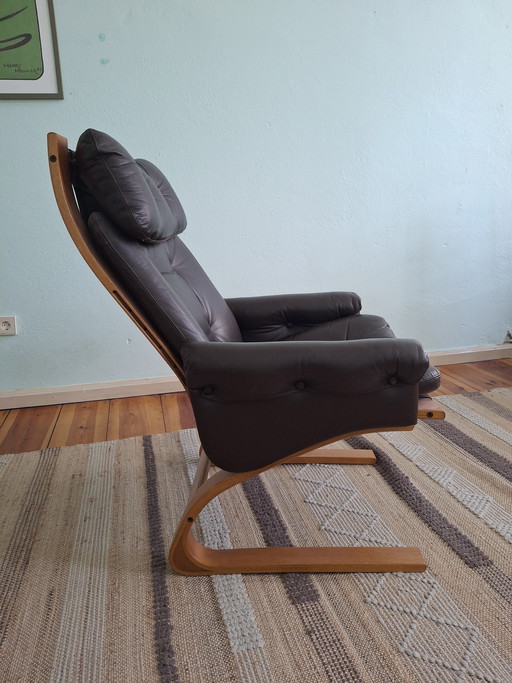 Sillón Kengu de mediados de siglo